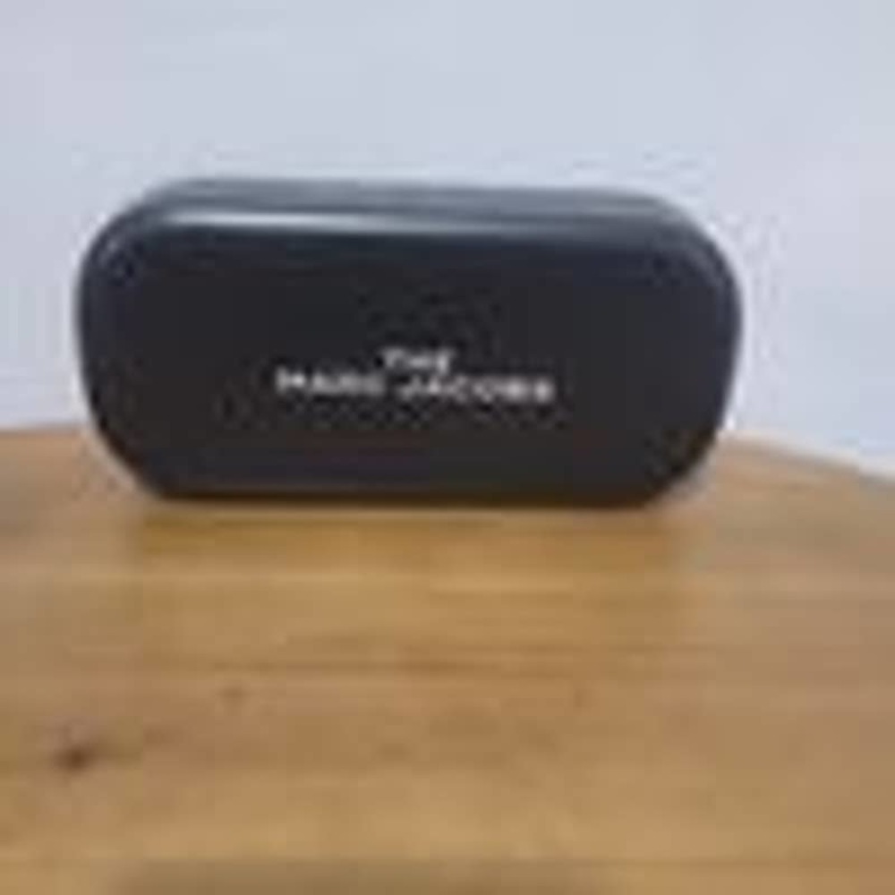 The Marc Jacobs Sunglasses Case Black Clamshell Hard case Eyewear